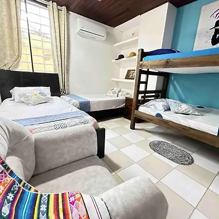 Acogedor, Con La Mejor Ubicacion Y Patio Privado Apartamento Cartagena