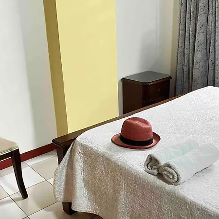 Acogedor, Con La Mejor Ubicacion Y Patio Privado