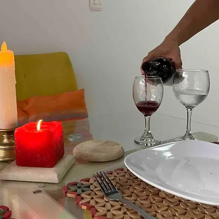 Acogedor, Con La Mejor Ubicacion Y Patio Privado Apartamento *