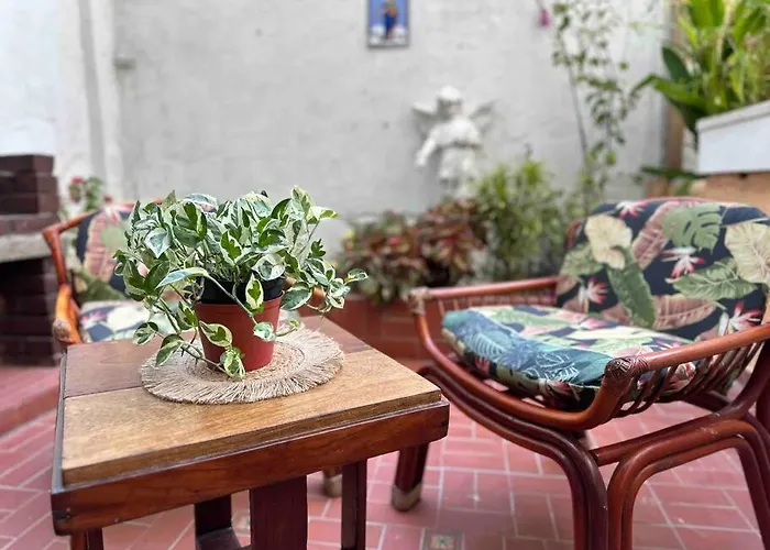Acogedor, Con La Mejor Ubicacion Y Patio Privado